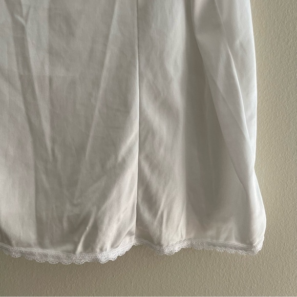 Vassarette Satin Sleep Tank - Picture 7 of 10